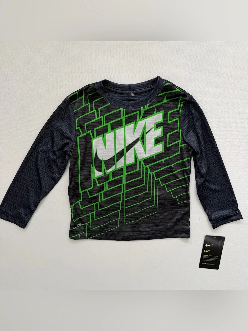 Nike Black & Green Dr Fit Logo Long Sleeve Tee Size 2T
